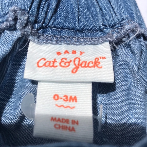 ♥️BOGO♥️ NWOT 0-3 Month Girl Bottom Snap Overalls - Picture 6 of 6